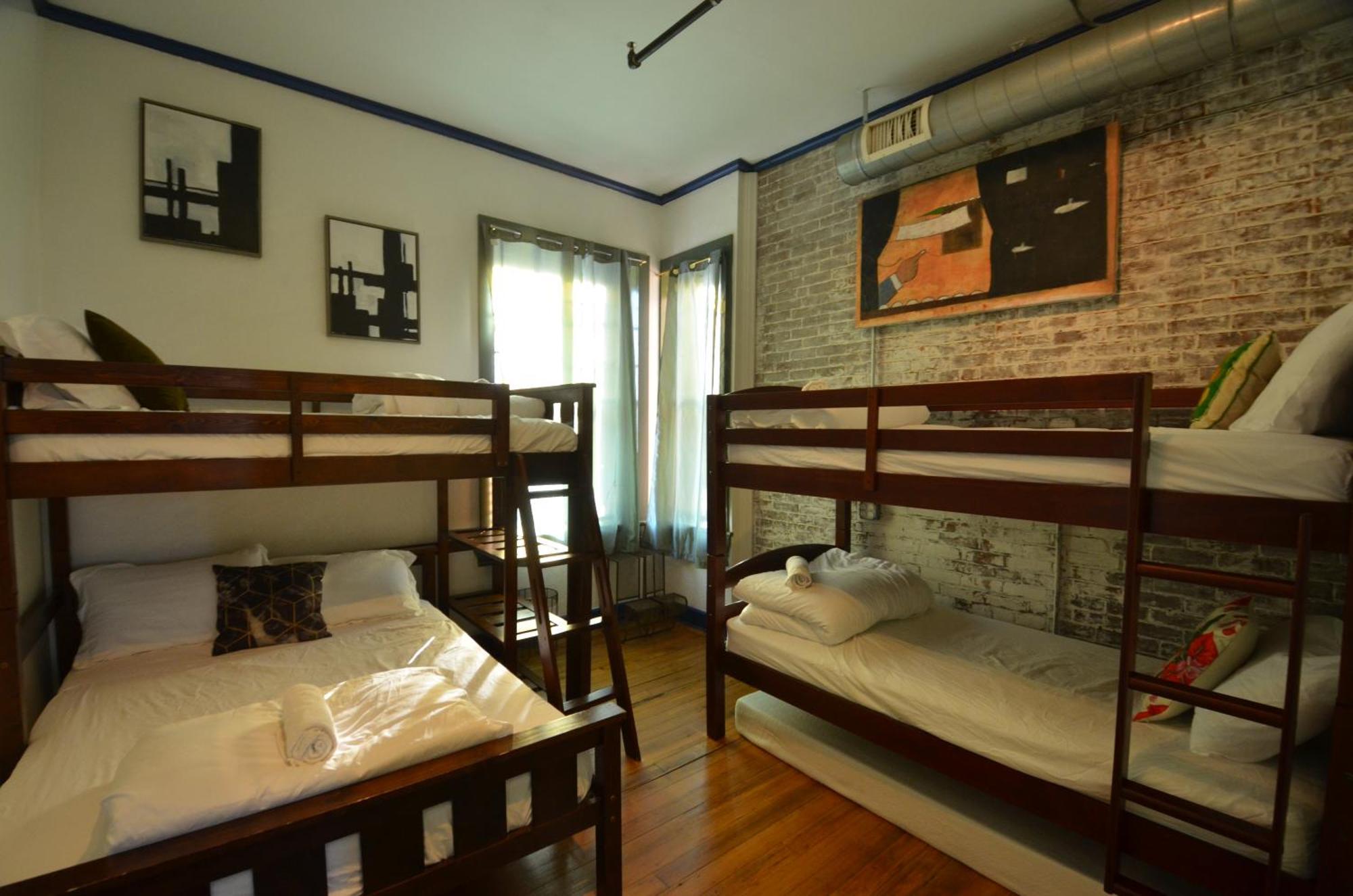 Michie Hostel Providence Exterior photo