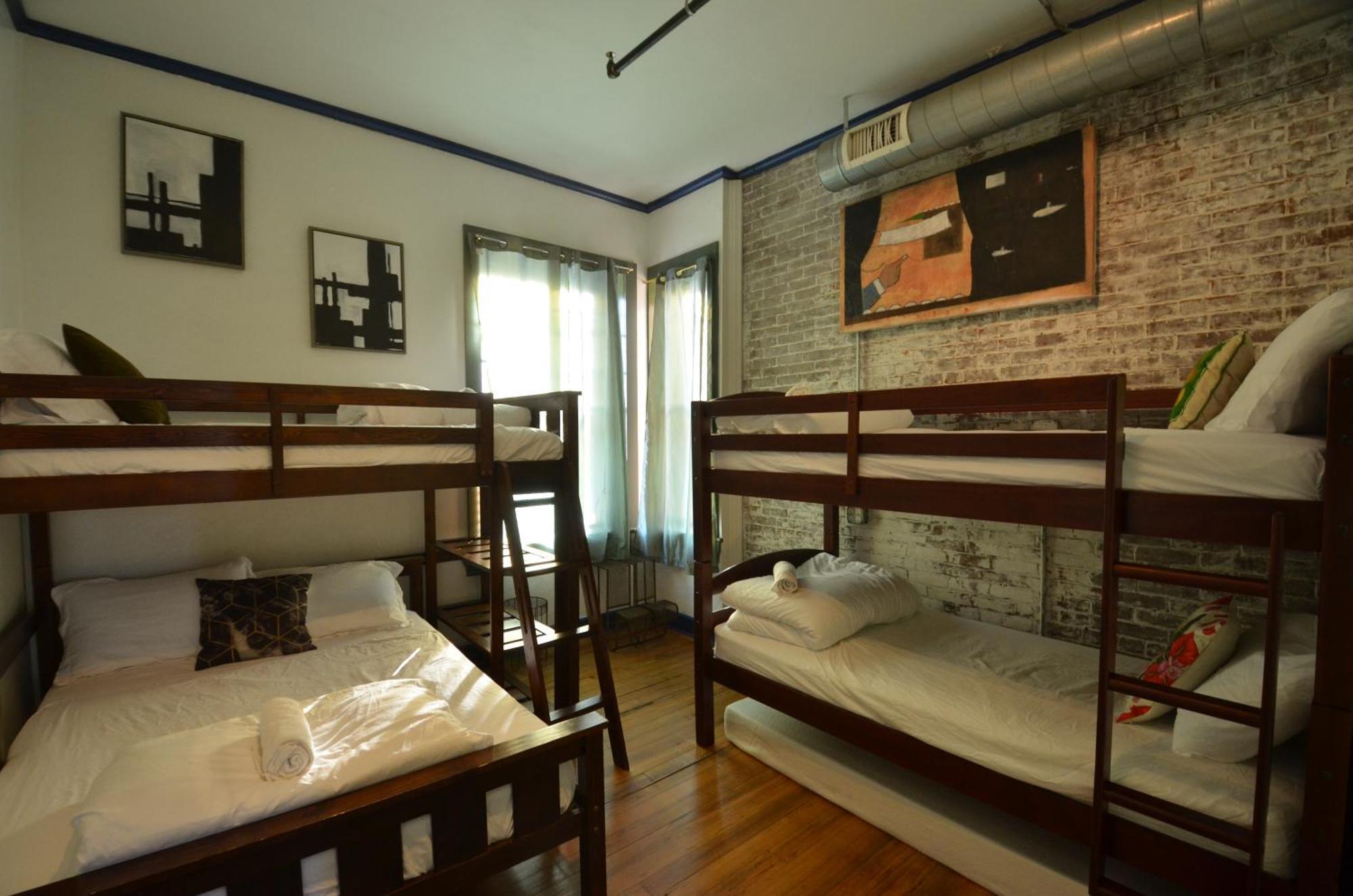 Michie Hostel Providence Exterior photo